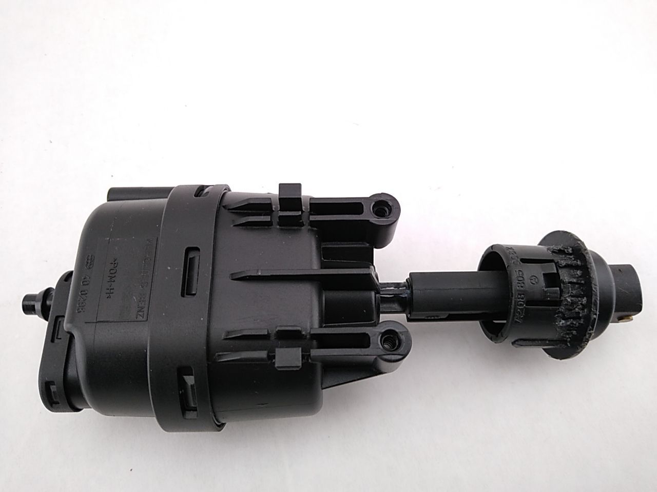 Mercedes CLK430 Trunk Lock Vacuum Actuator