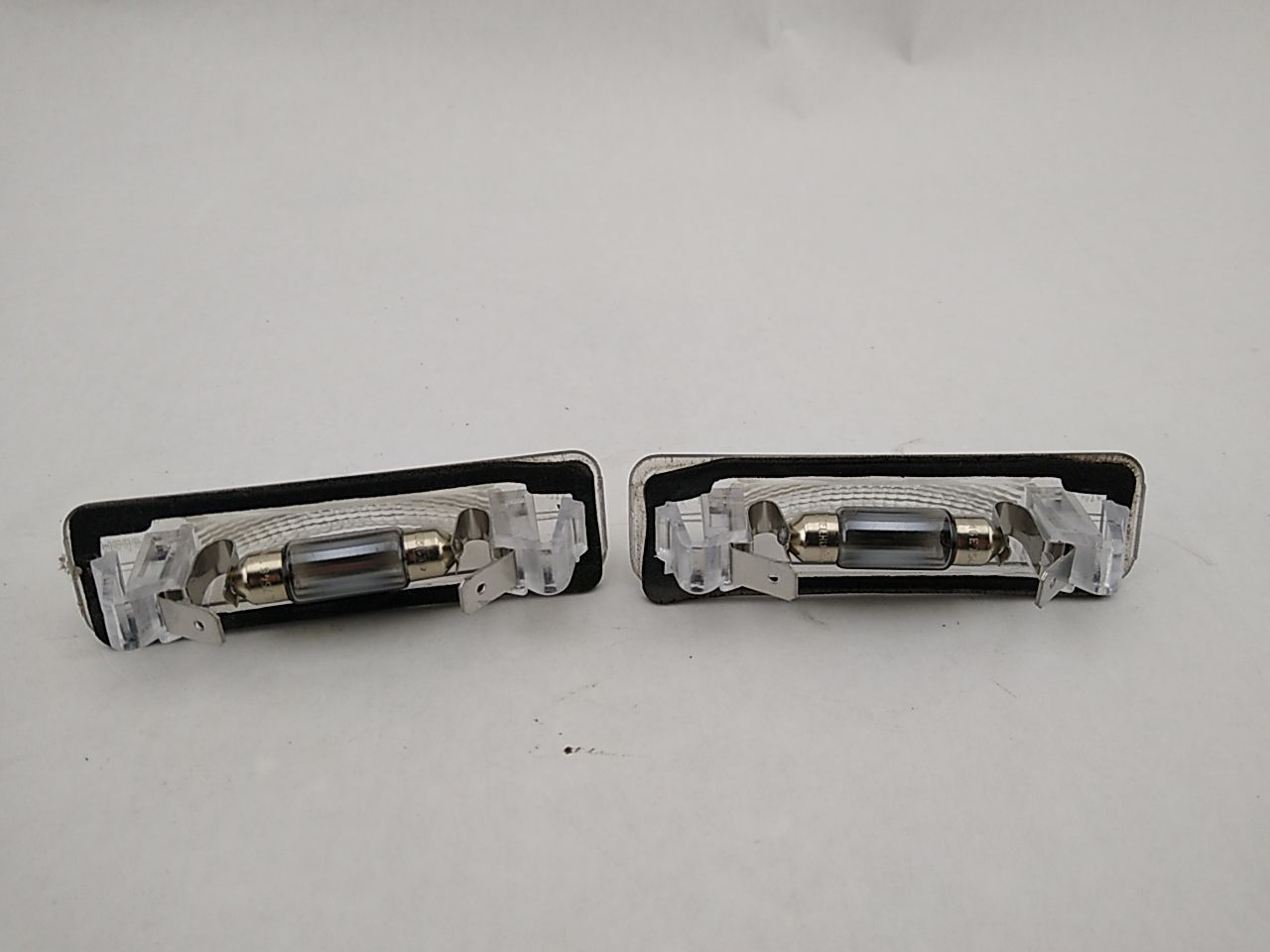 Mercedes CLK430 Pair Of Rear License Plate Lights