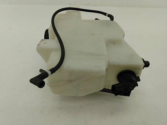 Hummer H3 Windshield Washer Reservoir