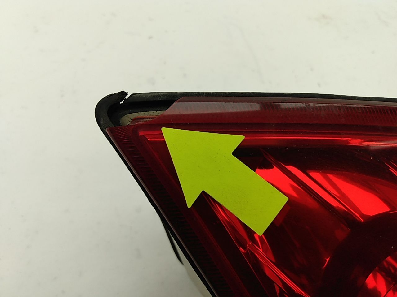 Chrysler Crossfire Driver Left Tail Lamp Assembly