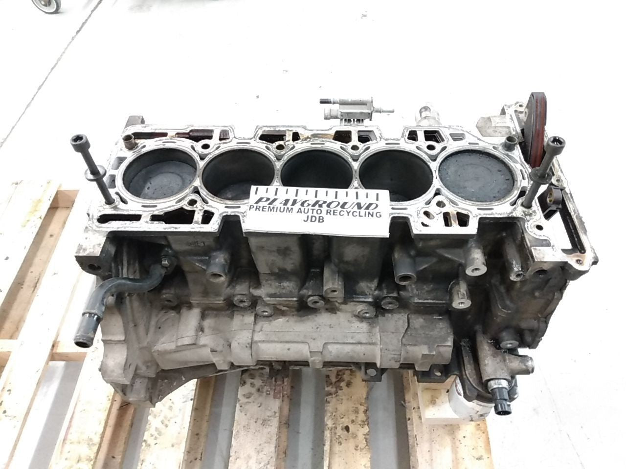 Hummer H3 Engine Cylinder Block