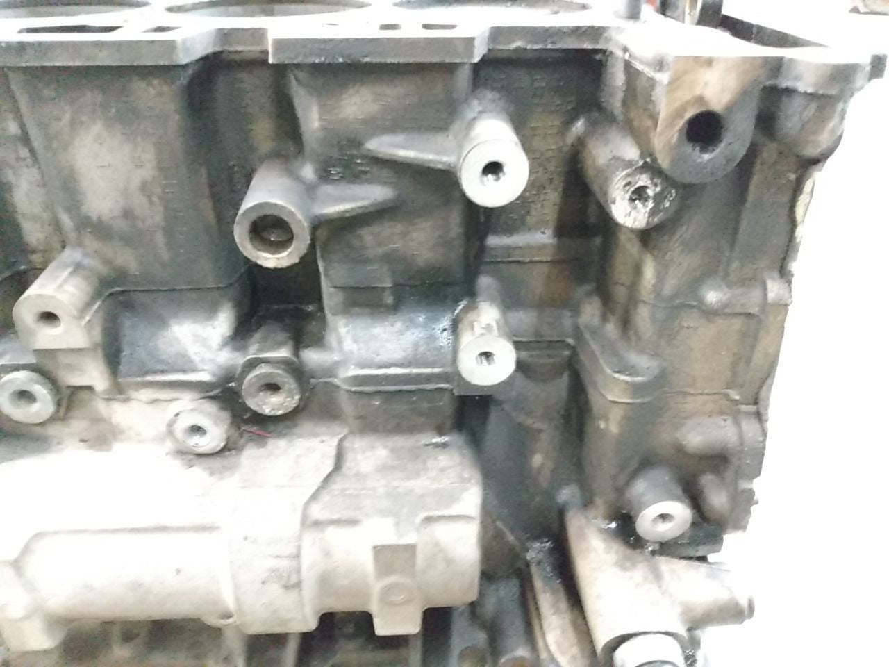 Hummer H3 Engine Cylinder Block