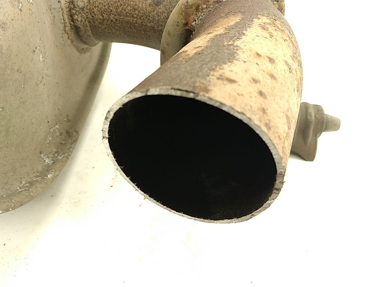 Hummer H3 Exhaust Pipe Muffler