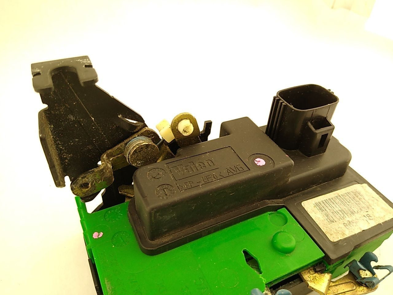 Volvo V70 Driver Left Front Door Lock Actuator