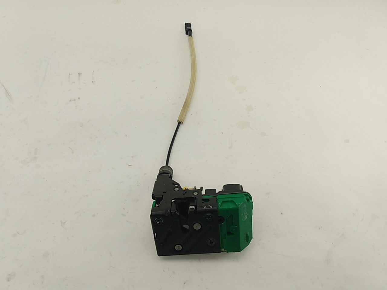 Volvo V70 Passenger Right Front Door Lock Actuator - 0