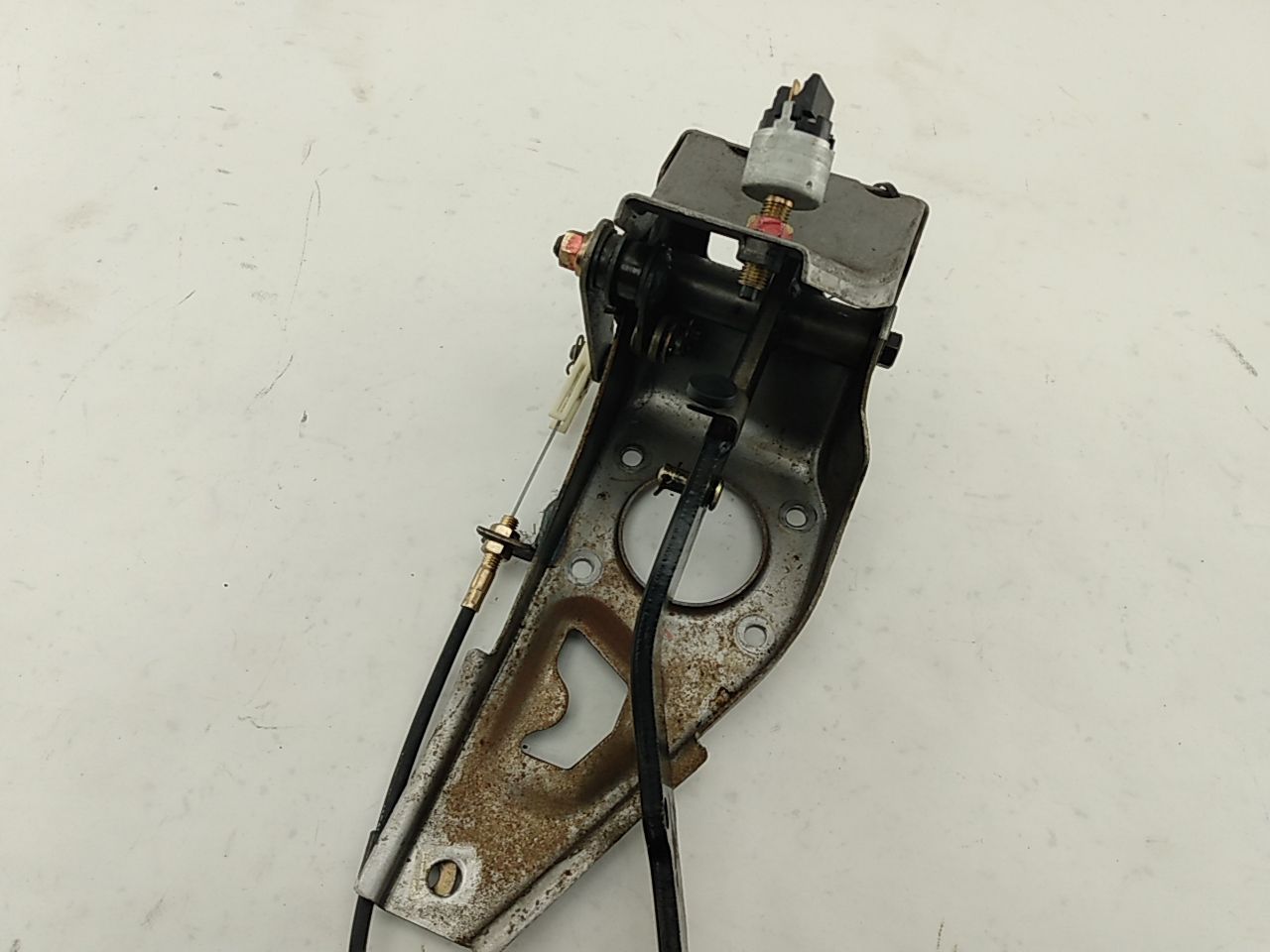 Mitsubishi 3000GT Brake Pedal Assembly