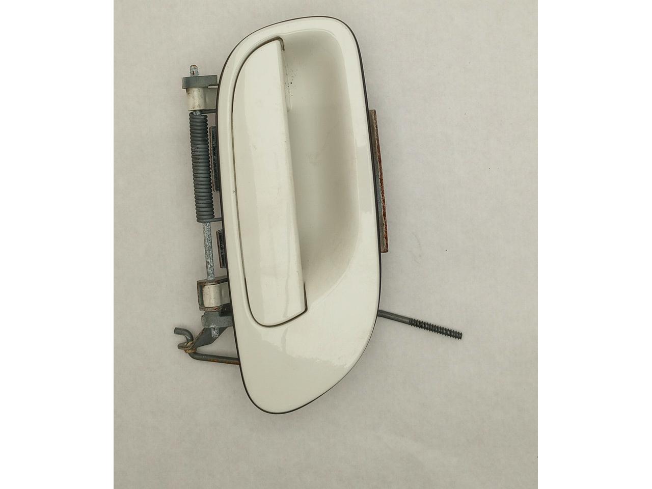 Volvo V70 Passenger Right Front Exterior Door Handle