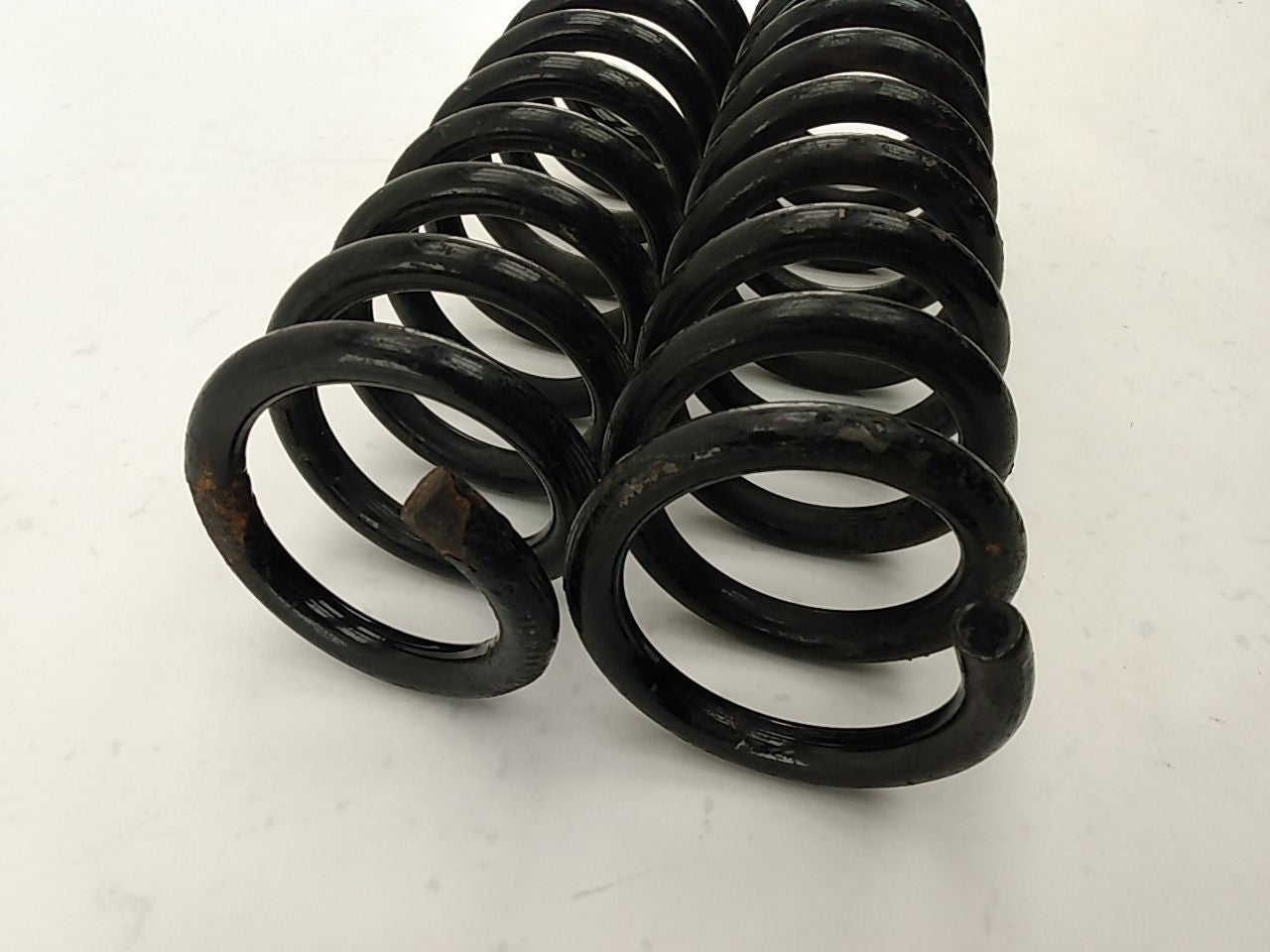 Chrysler Crossfire Pair Of Rear Coil Springs