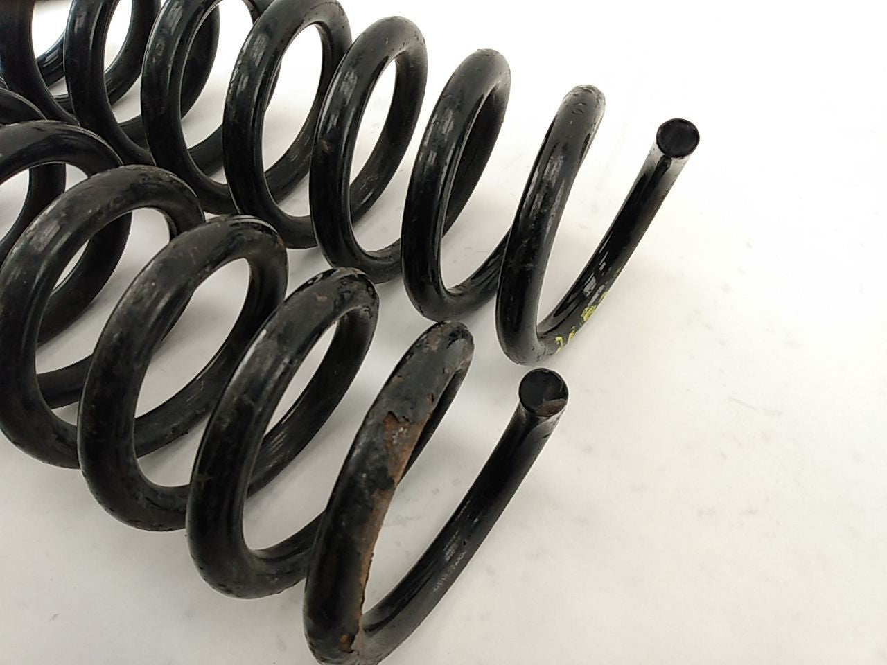 Chrysler Crossfire Pair Of Rear Coil Springs