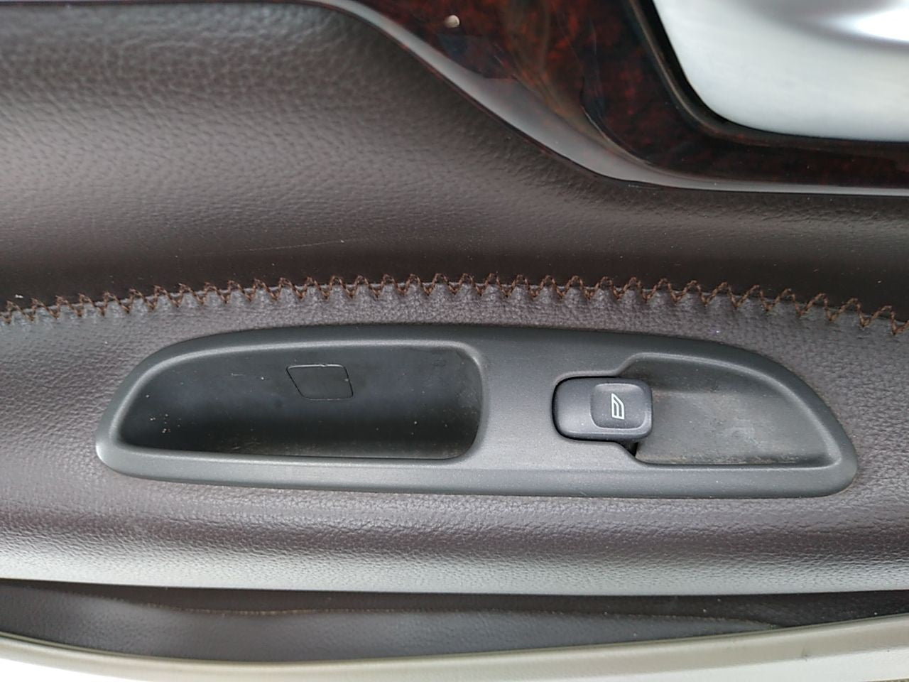 Volvo V70 Driver Left Rear Door Trim Panel Card