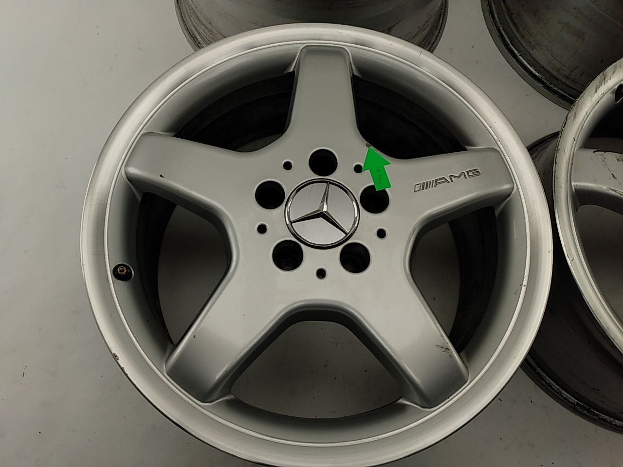 Mercedes CLK430 Set Of 4 Staggered Wheel Rims 5 Spokes - 0