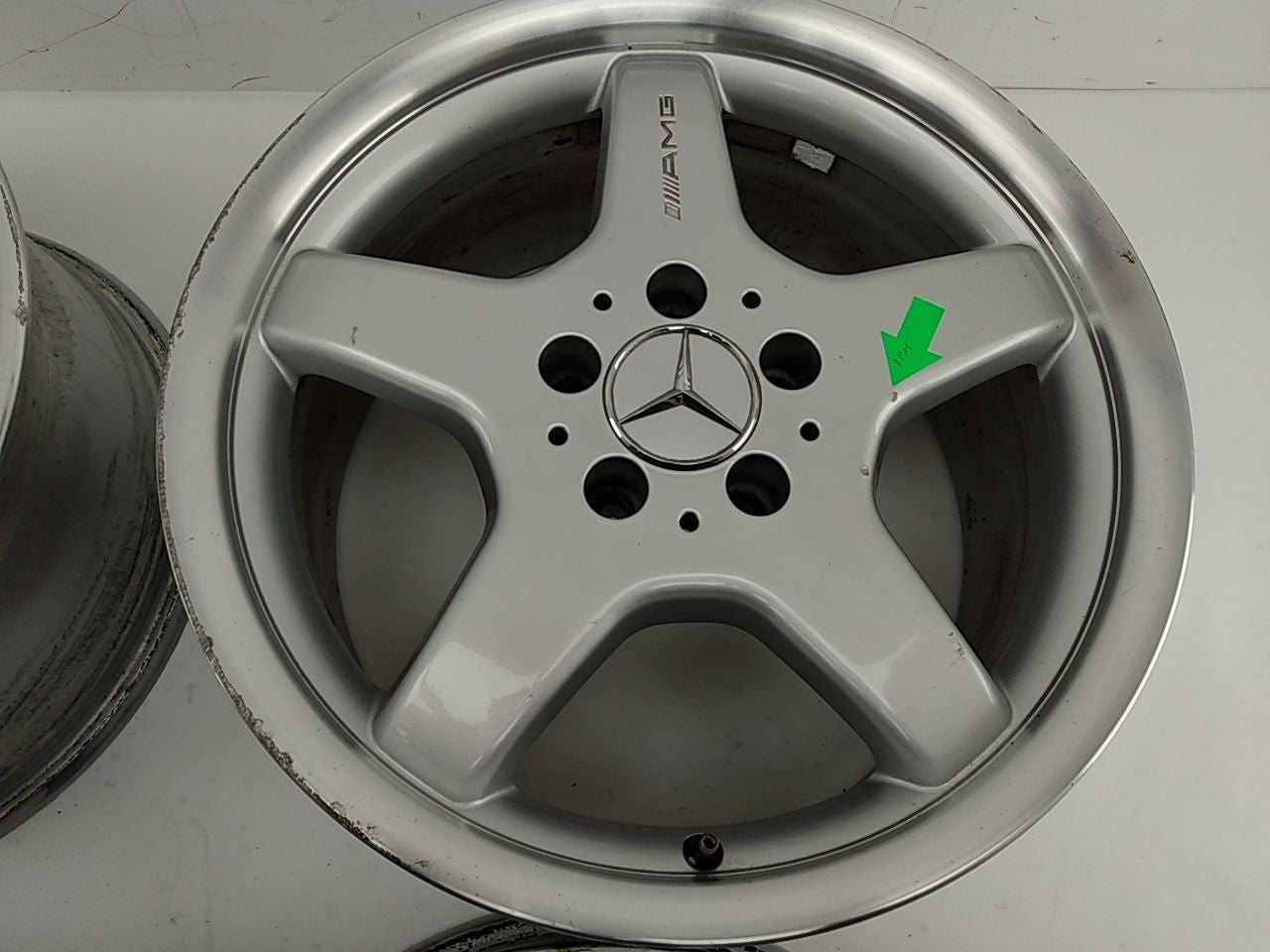 Mercedes CLK430 Set Of 4 Staggered Wheel Rims 5 Spokes