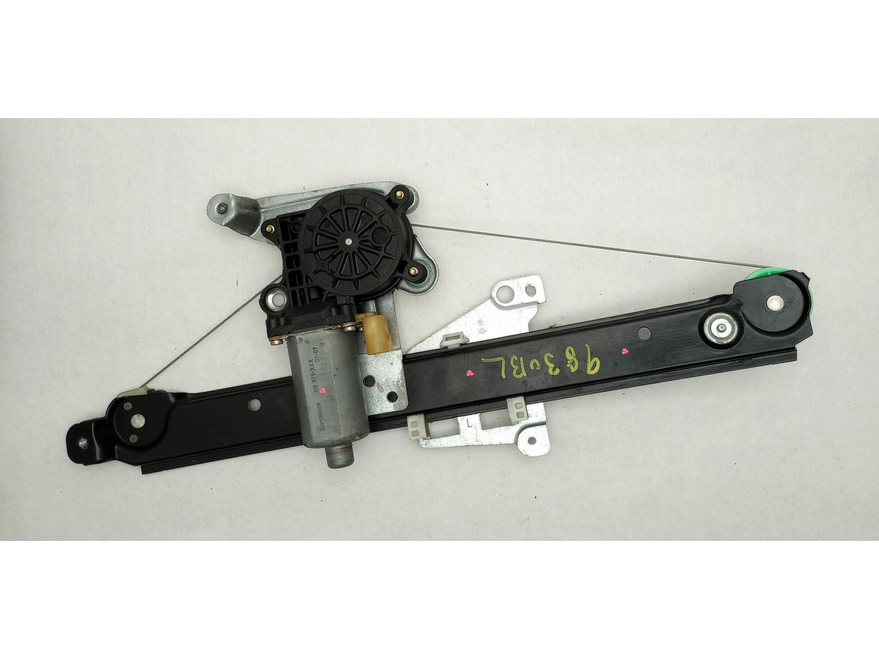 Volvo V70 Driver Left Rear Window Regulator