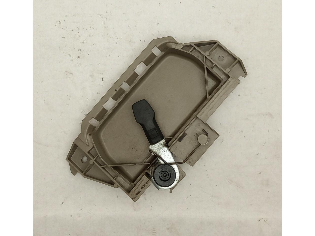 Volvo V70 Tailgate Interior Door Handle