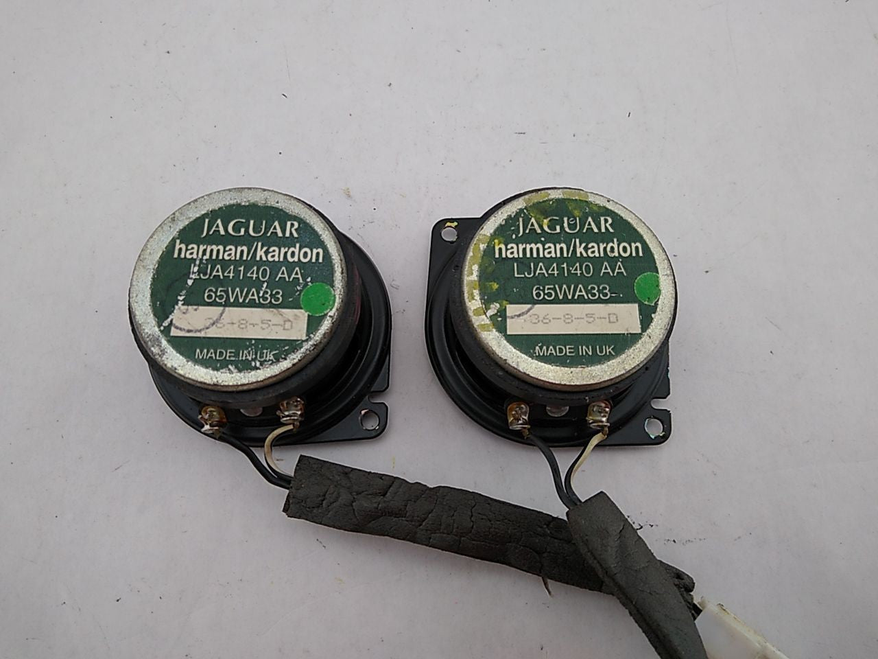 Jaguar XK8 Pair Of Side Dashboard Tweeter Speakers - 0