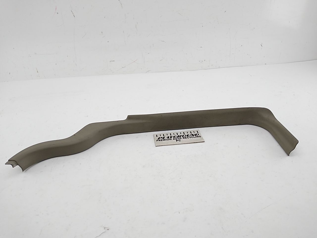 Volvo V70 Passenger Right Front Door Sill Trim