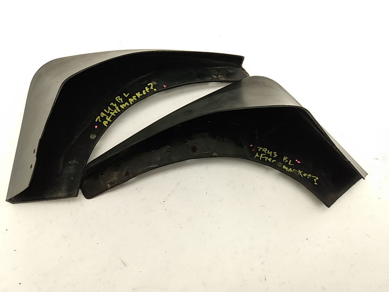 Corvette C4 Pair Of Aftermarket Rear Mud Flaps
