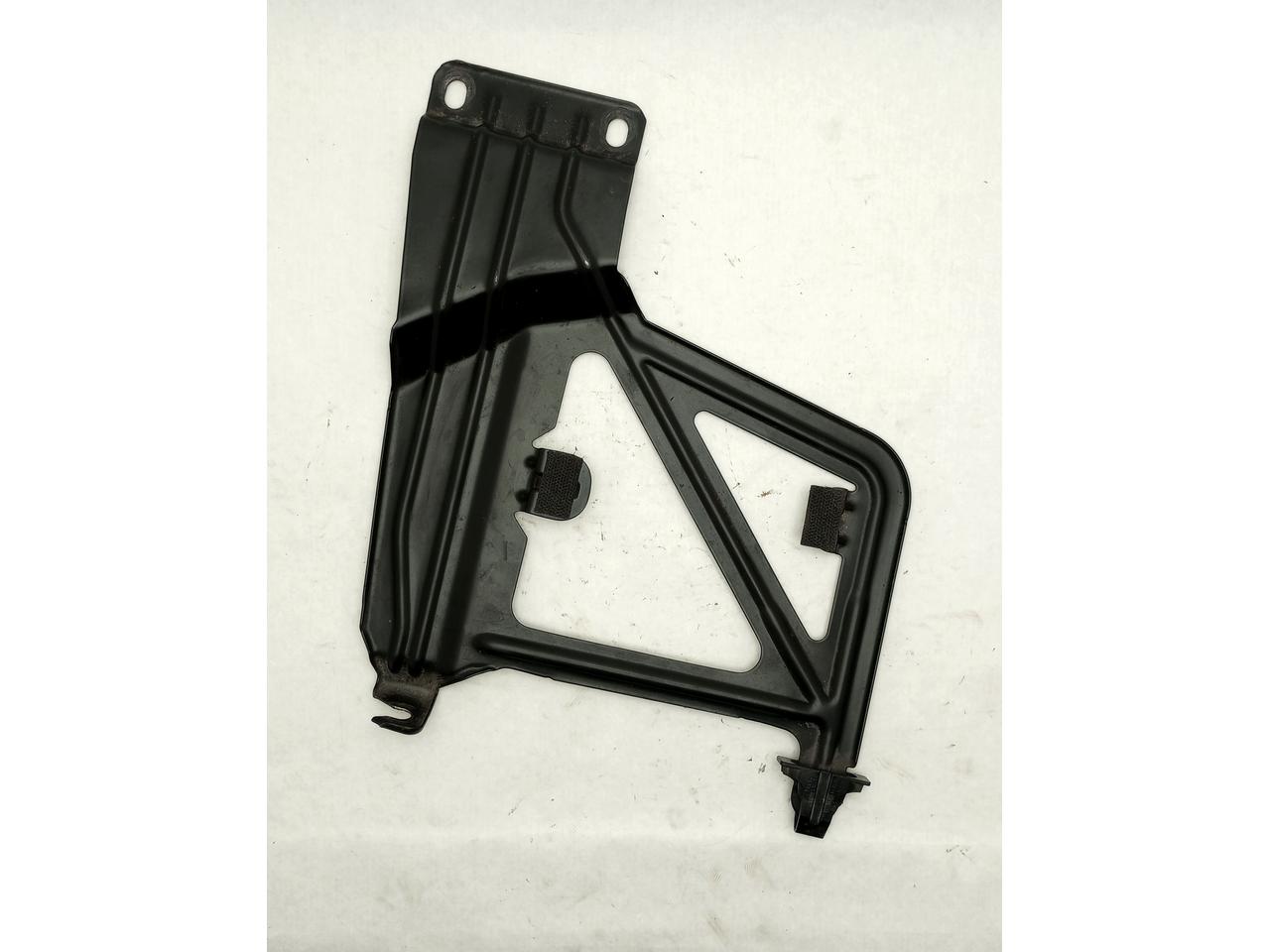 Volvo V70 Battery Hold Down Bracket