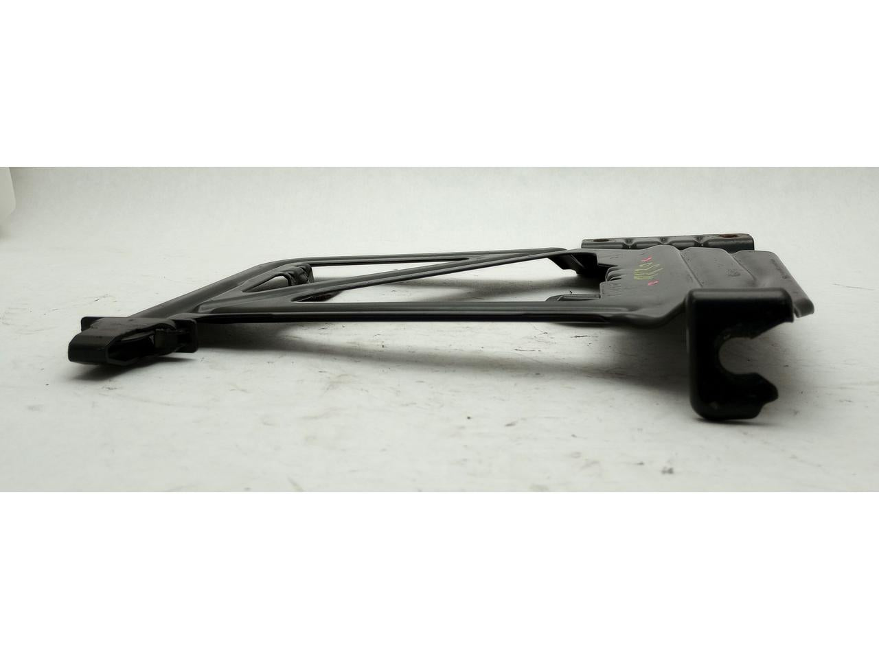 Volvo V70 Battery Hold Down Bracket