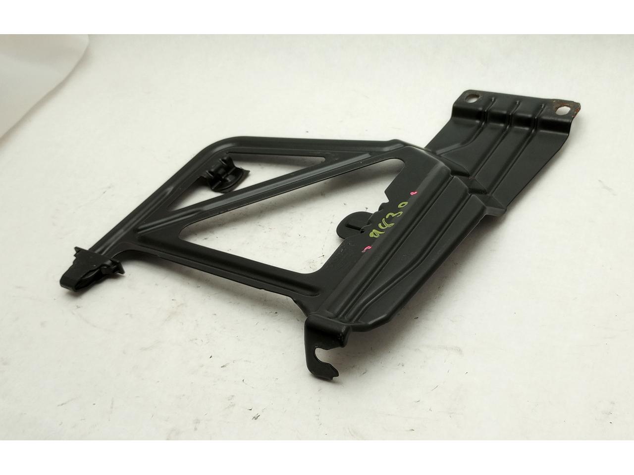 Volvo V70 Battery Hold Down Bracket