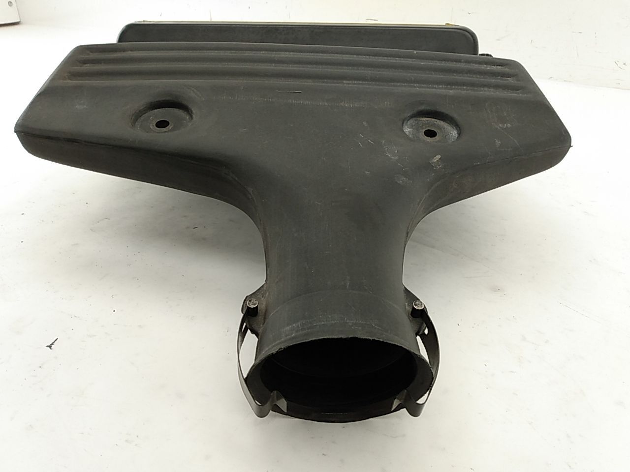 Corvette C4 **AS IS** Air Cleaner Filter Housing