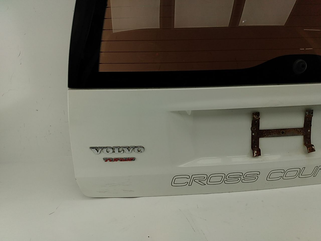 Volvo V70 Rear Tailgate Assembly with Glass