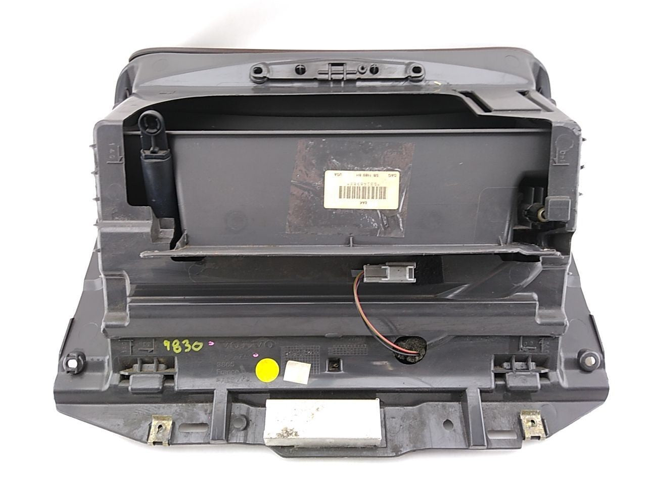 Volvo V70 Glove Box - 0