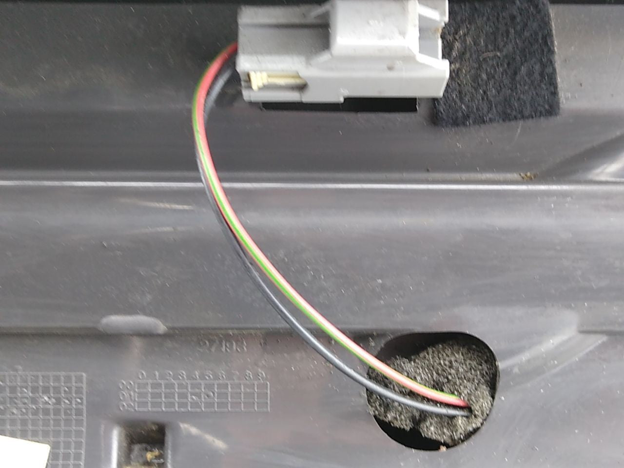 Volvo V70 Glove Box