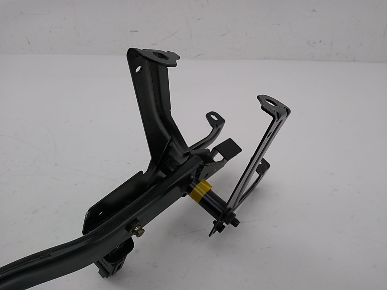 Volvo V70 Brake Pedal Assembly