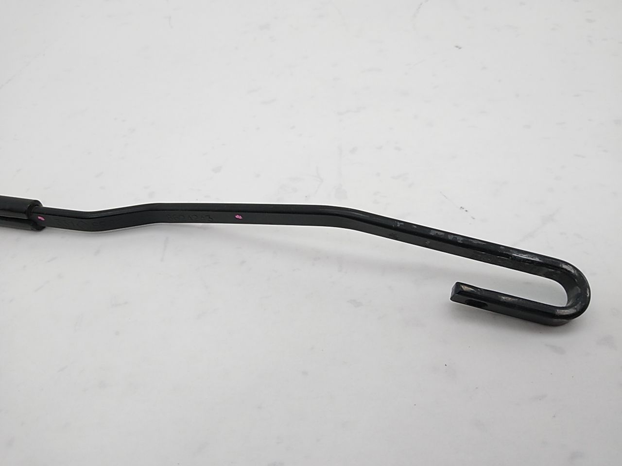 Volvo V70 Pair Of Front Wiper Arms