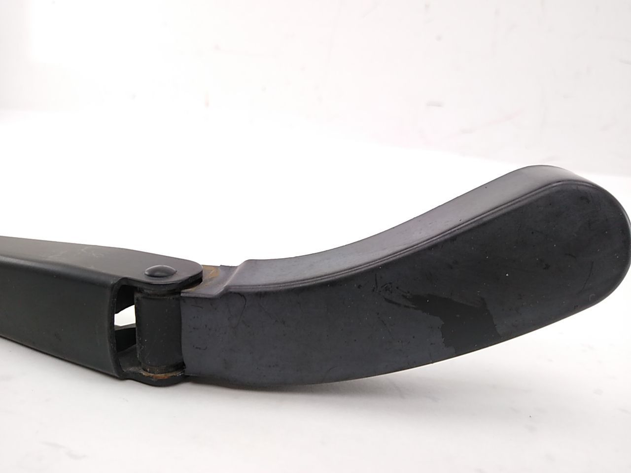 Volvo V70 Pair Of Front Wiper Arms