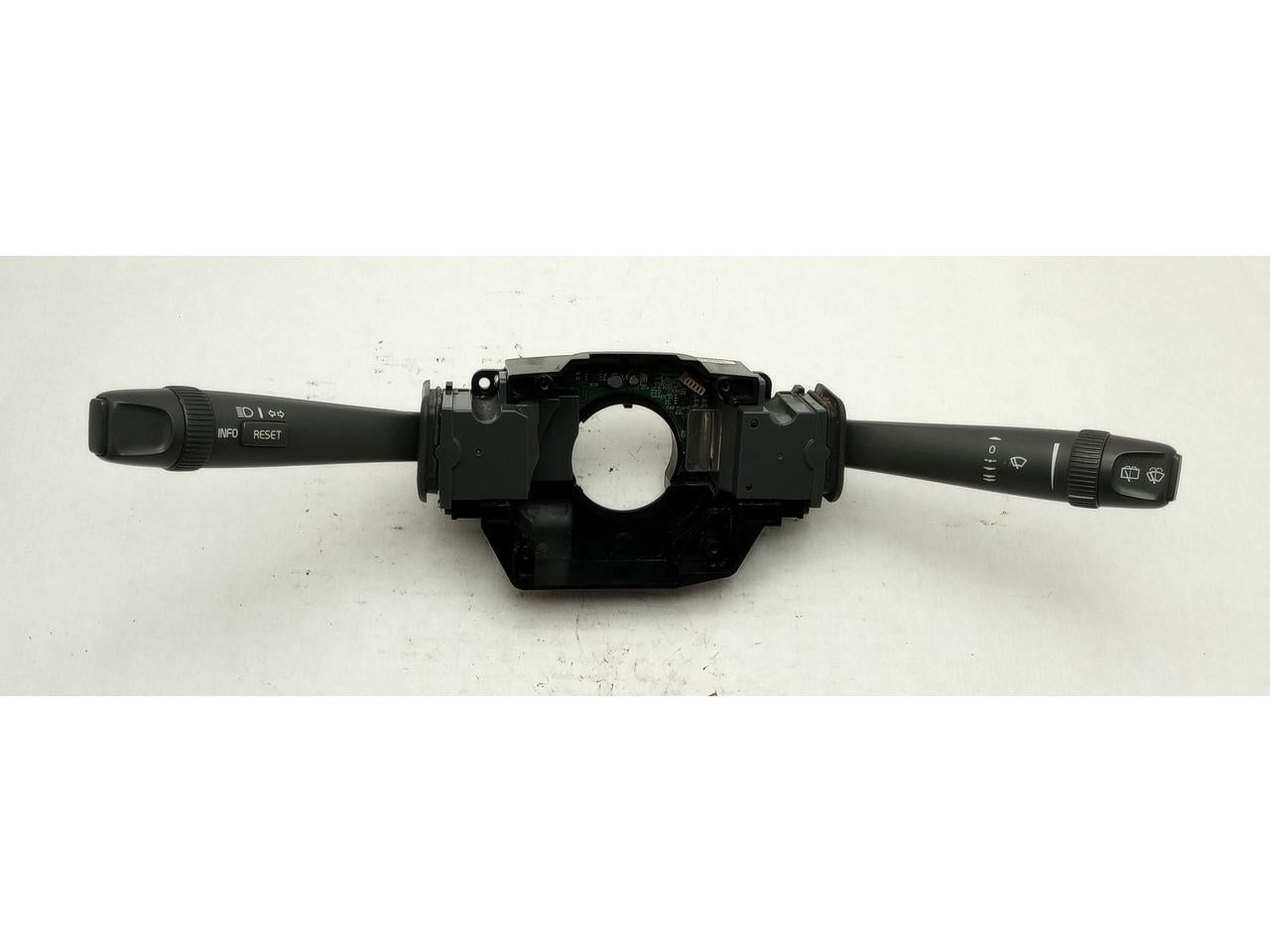 Volvo V70 Steering Column Multifunction Switch