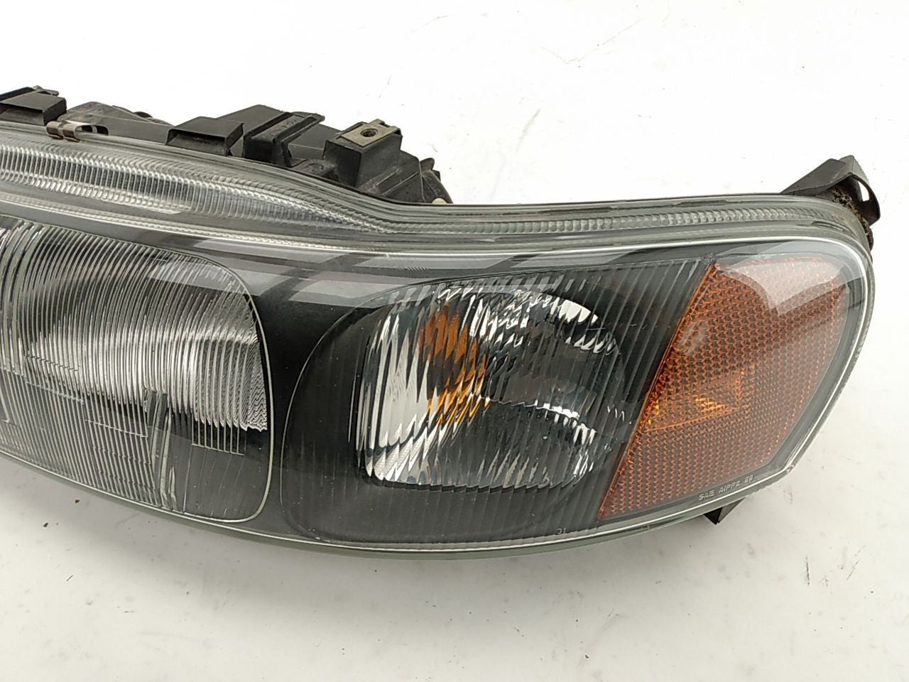 Volvo V70 Driver Left Headlight Lamp