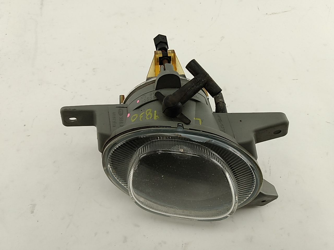 Volvo V70 Driver Left Front Fog Lamp - 0