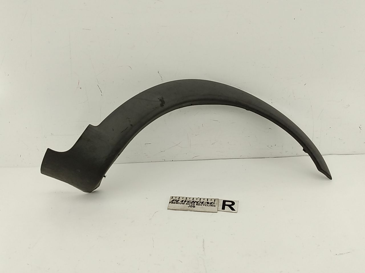 Volvo V70 Passenger Right Front Fender Moulding