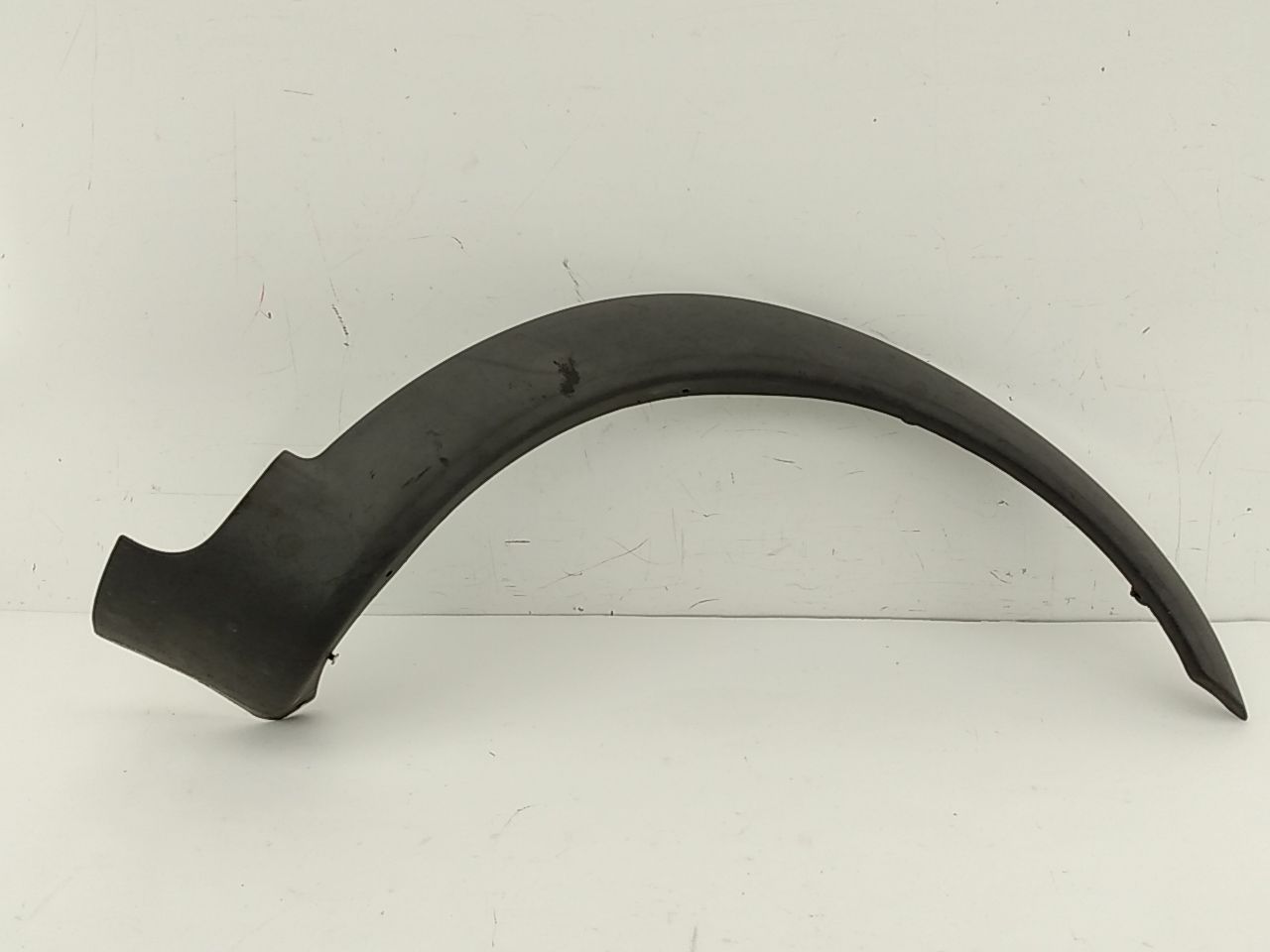 Volvo V70 Passenger Right Front Fender Moulding - 0