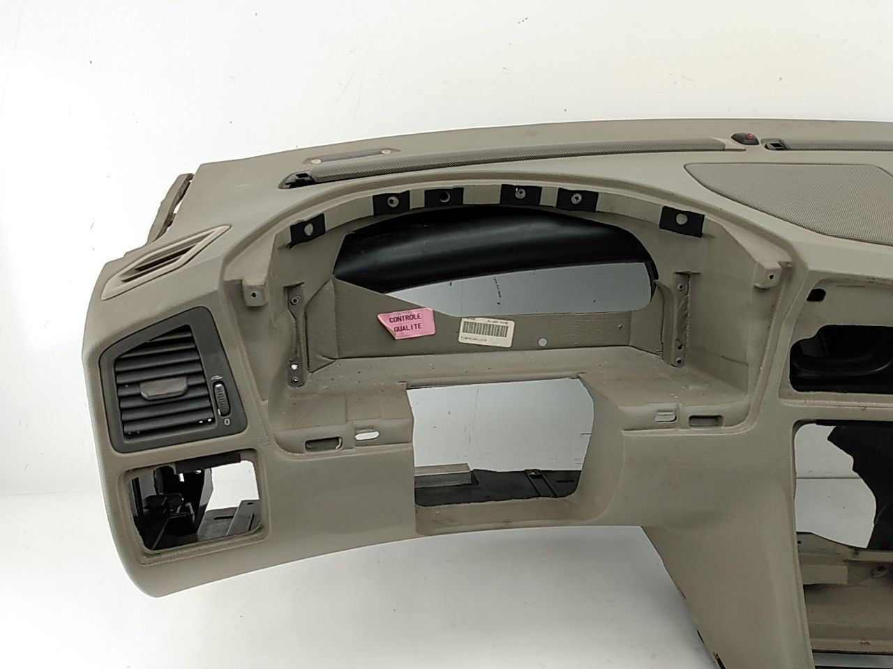 Volvo V70 Dashboard Panel