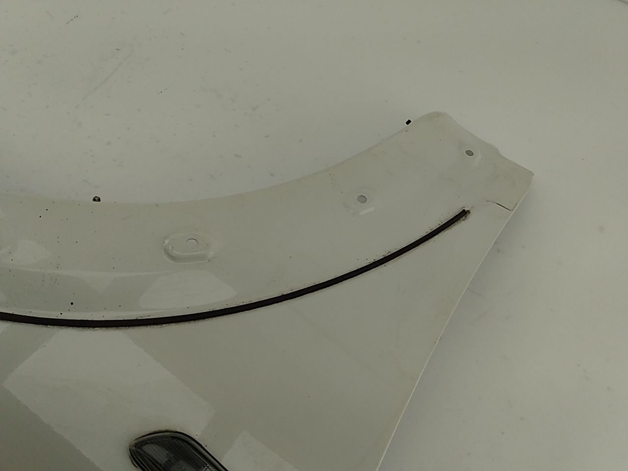 Volvo V70 Passenger Right Front Fender