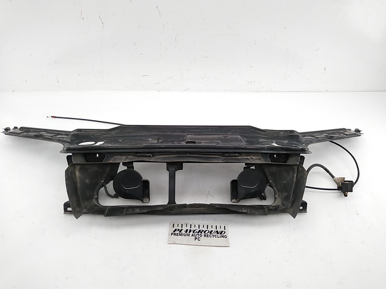 Volvo V70 Upper Radiator Core Support