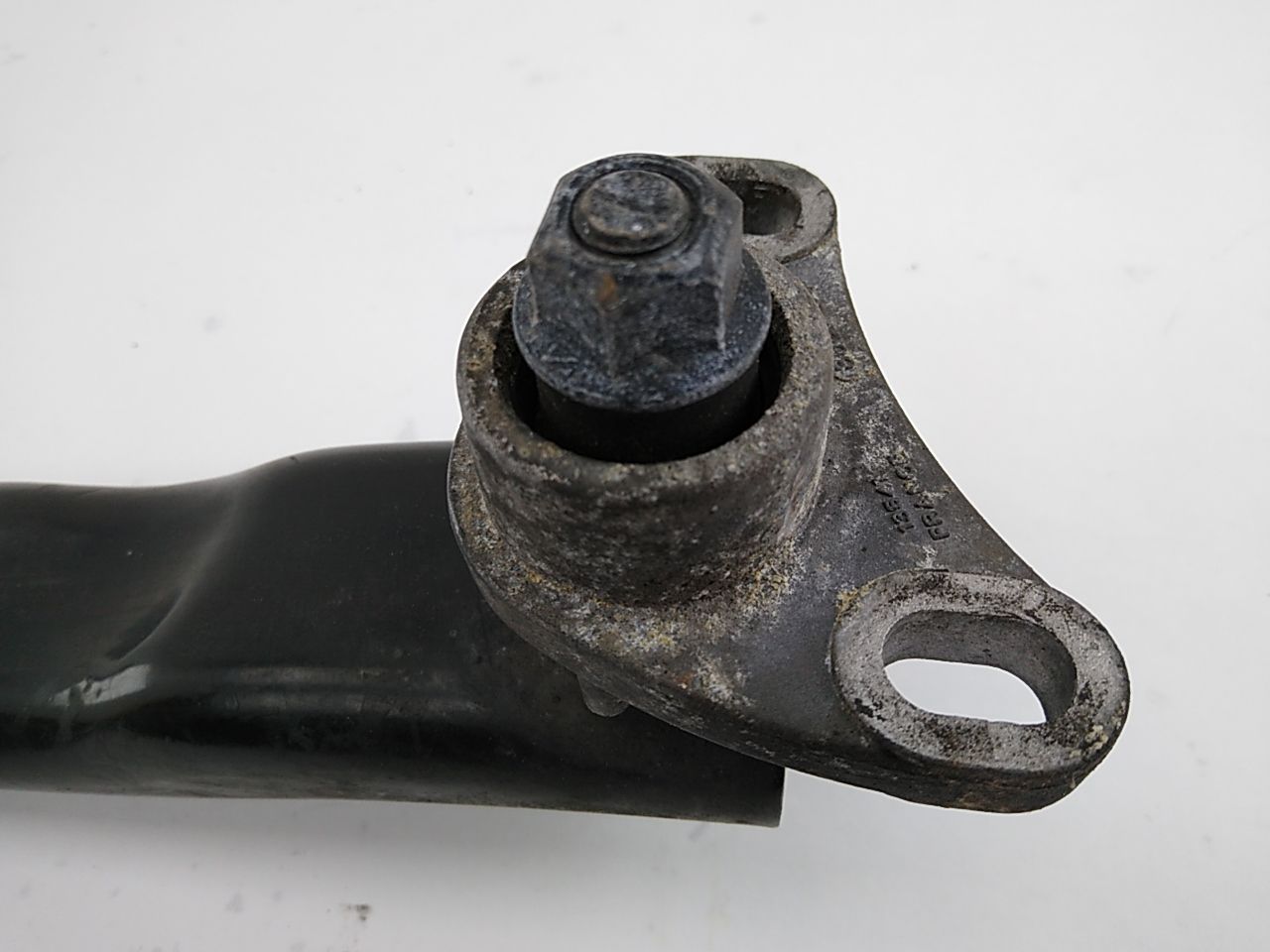 Volvo V70 Front Upper Engine Torque Rod Mount