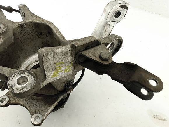 Corvette C4 Driver Left Rear Spindle Knuckle Hub