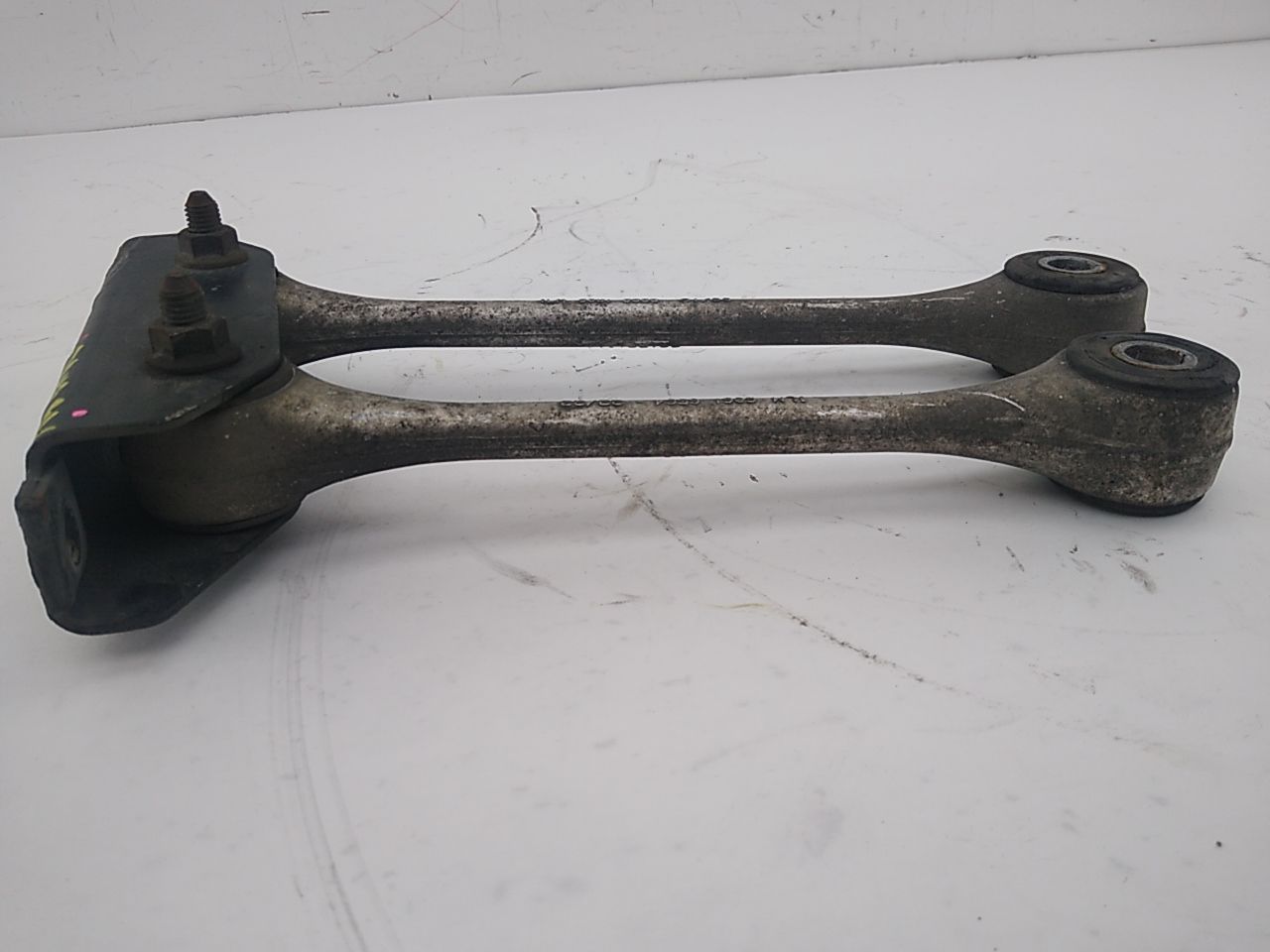 Corvette C4 Pair Of Driver Left Rear Upper Control Arms