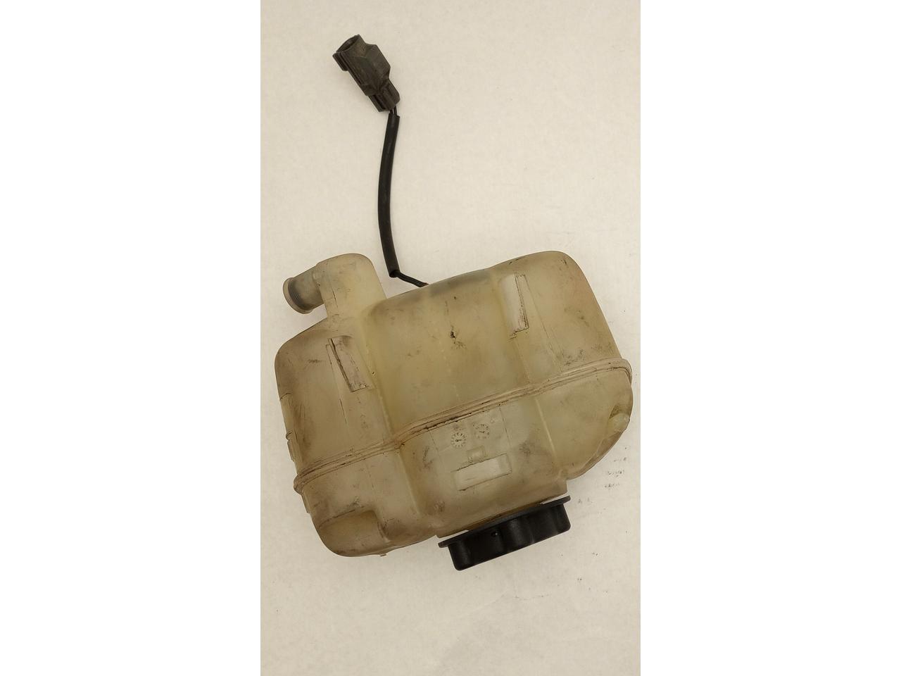 Volvo V70 Coolant Reservoir