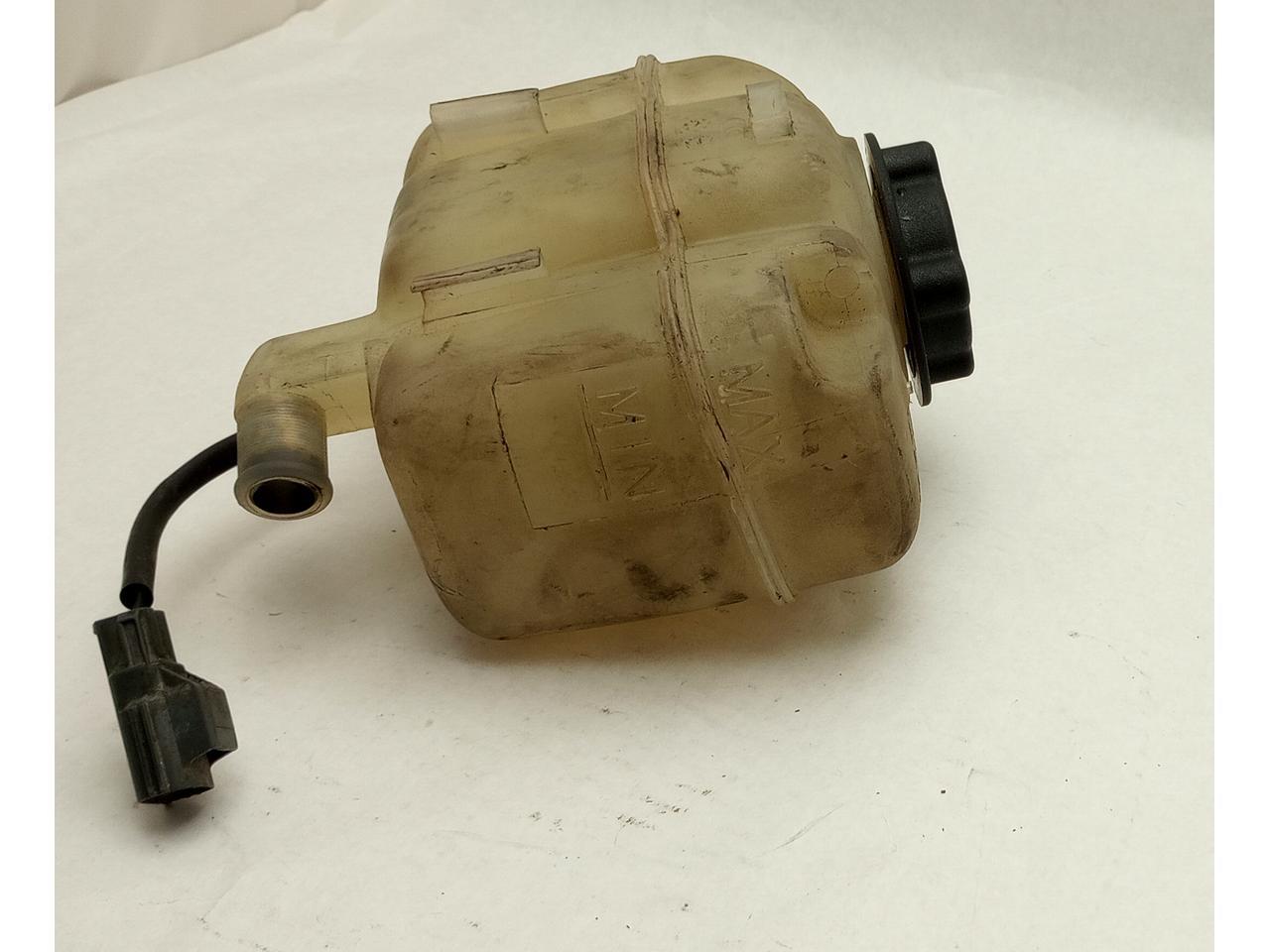 Volvo V70 Coolant Reservoir