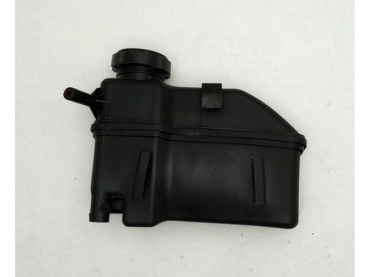 Volvo V70 Power Steering Reservoir