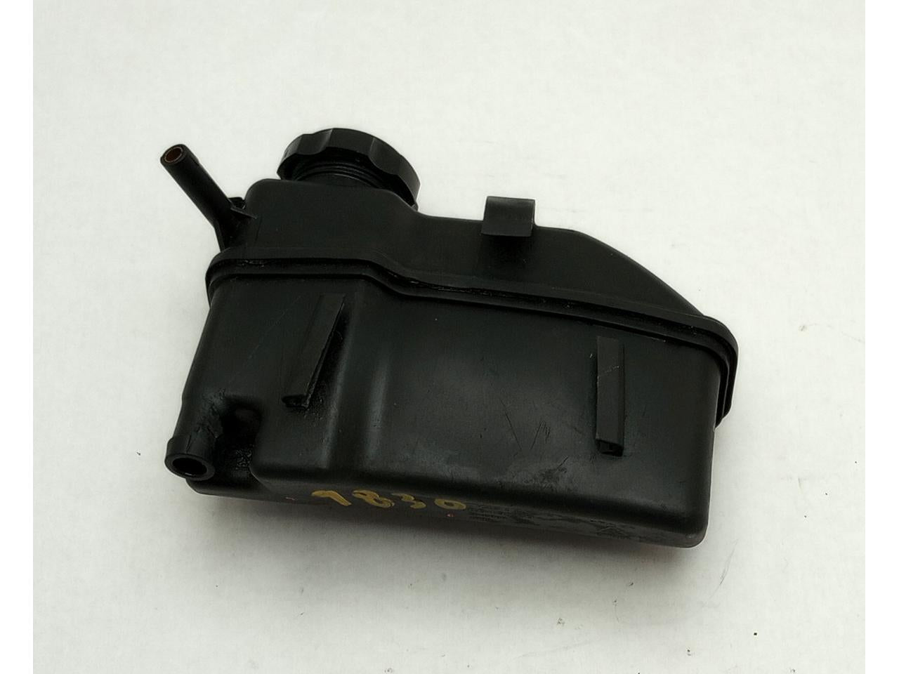 Volvo V70 Power Steering Reservoir