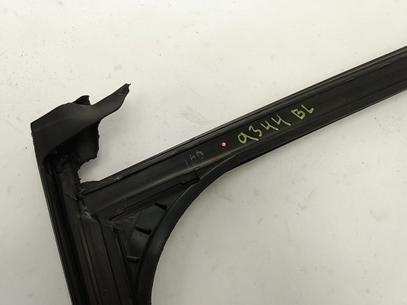Alfa Romeo Giulia Driver Left Rear Upper Door Window Seal Molding
