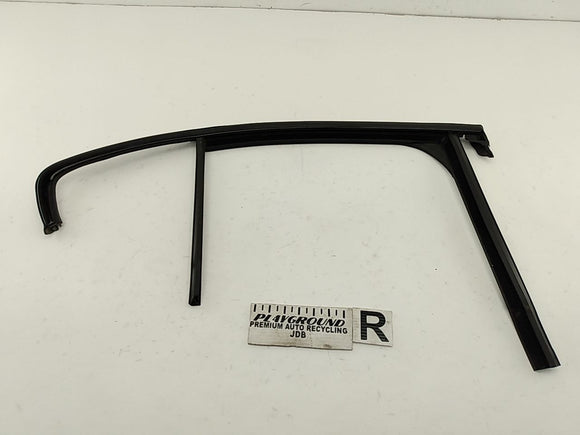 Alfa Romeo Giulia Passenger Right Rear Upper Door Window Seal