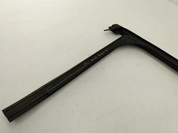 Alfa Romeo Giulia Passenger Right Rear Upper Door Window Seal