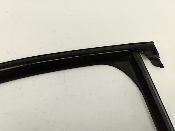 Alfa Romeo Giulia Passenger Right Rear Upper Door Window Seal